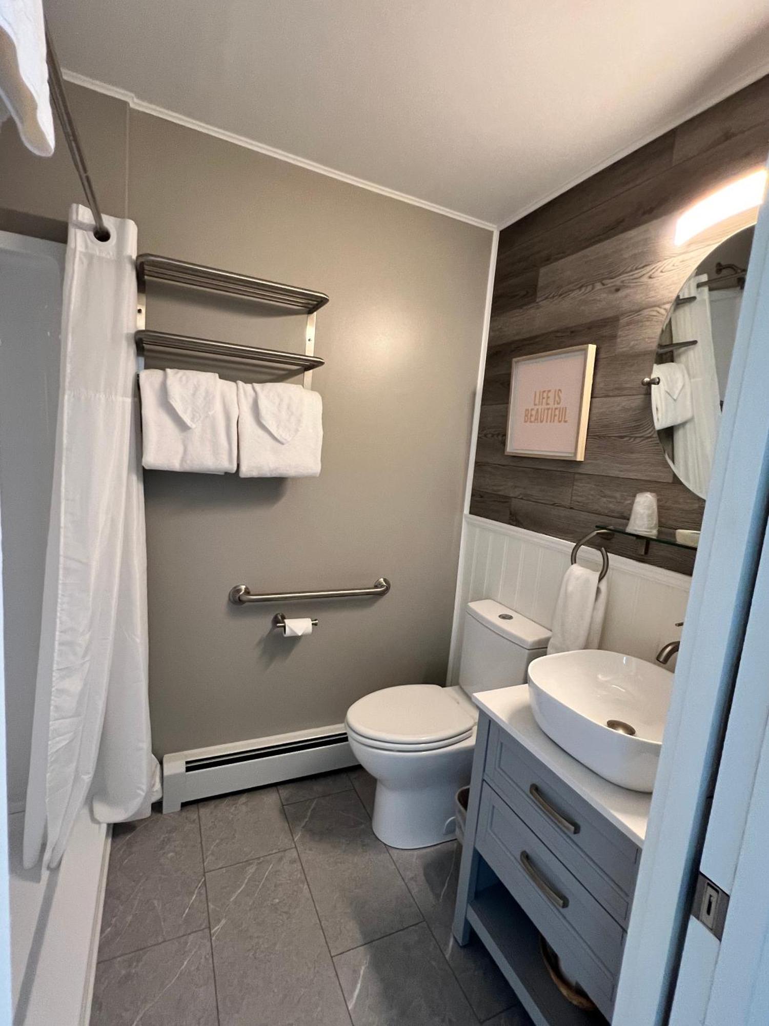 Motel Profile Deluxe *