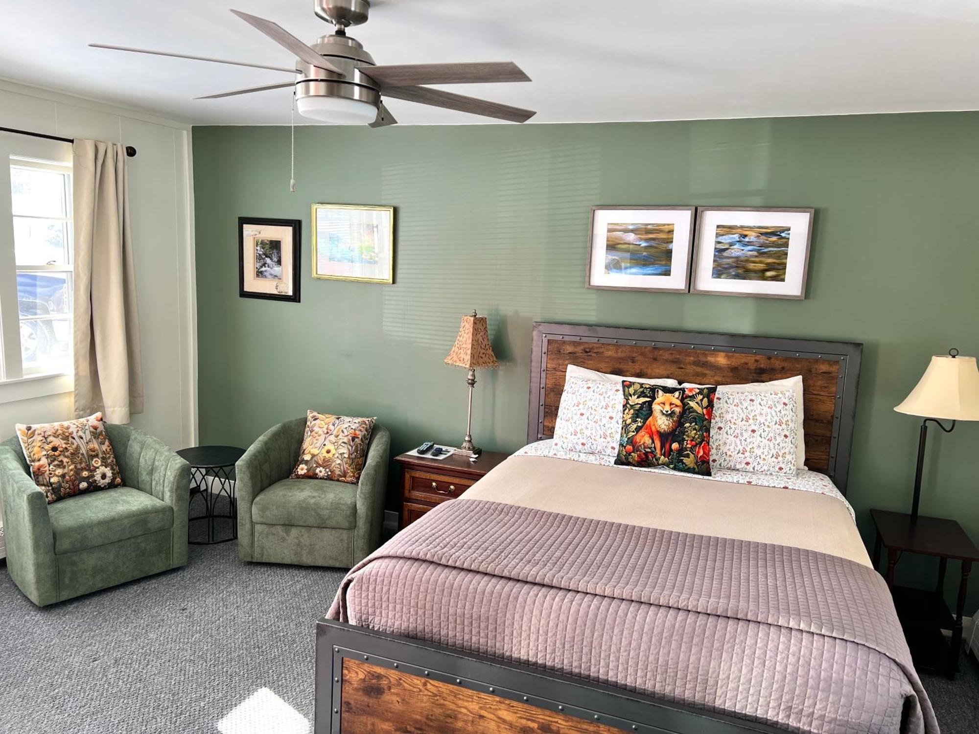 Motel Profile Deluxe